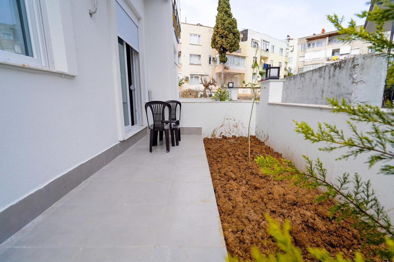 Appartamento Charming And Central Flat Near Beach In Muratpasa Antalia Esterno foto