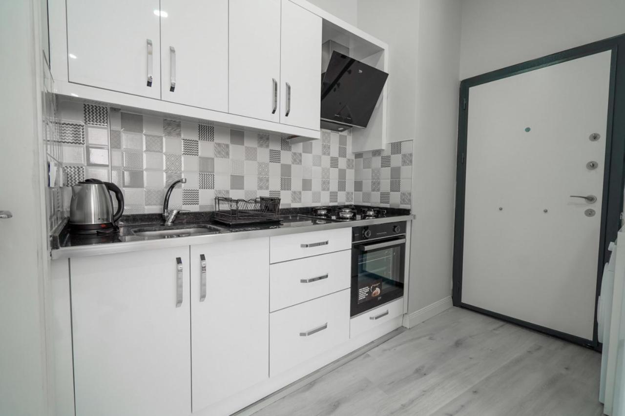 Appartamento Charming And Central Flat Near Beach In Muratpasa Antalia Esterno foto